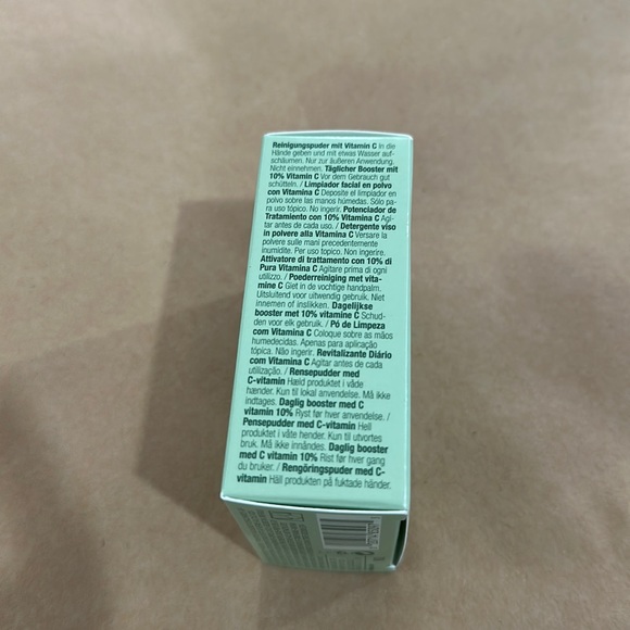 CLINIQUE FRESH PRESSED 7 DAYS SYSTEM WITH PURE VITAMIN C - Picture 2 of 7